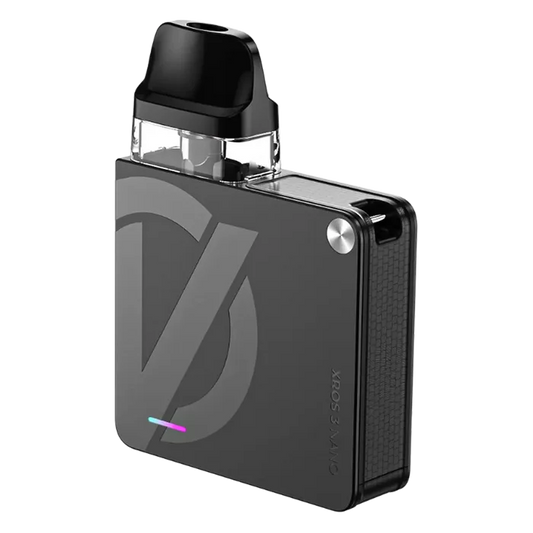 Vaporesso XROS 3 Nano Pod Kit in Black – compact pod vape kit with built-in battery and refillable pods.